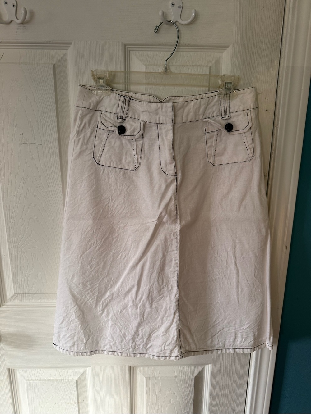 Carole Little Cream A-Line Skort with Front Flap Pockets